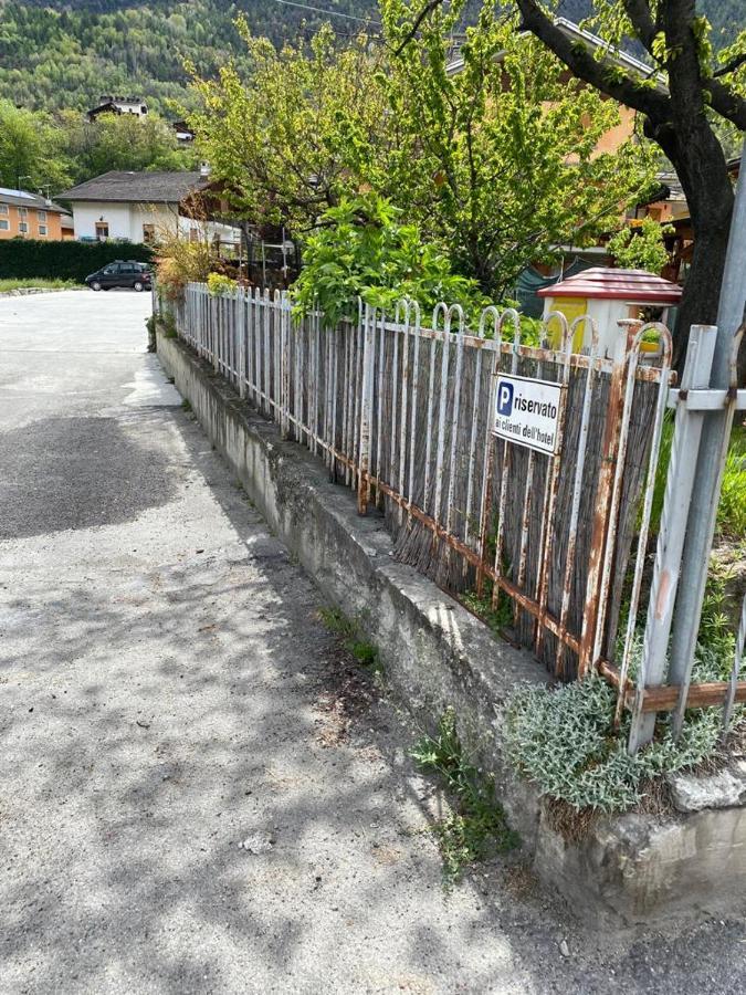 Hotel La Maison Aymavilles Zewnętrze zdjęcie